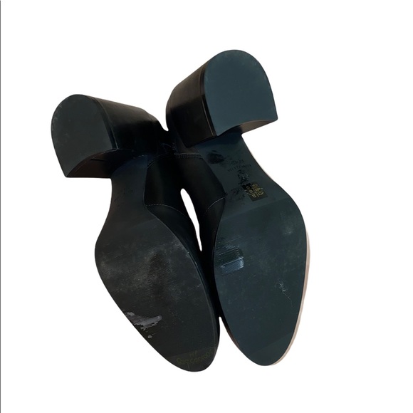 Stuart Weitzman 💓 Quinn leather booties - Picture 8 of 9